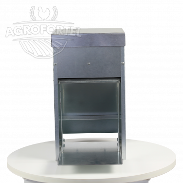 AGROFORTEL rálépős etető - 10 L, takarmány megtakarító, minőségi kialakítás