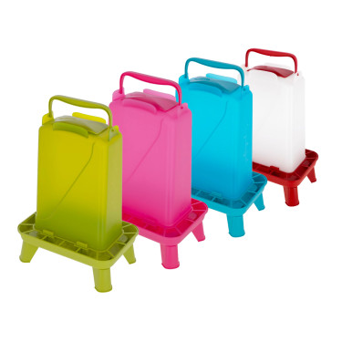 KERBL téglalap alakú baromfi etető 3,5 l, műanyag